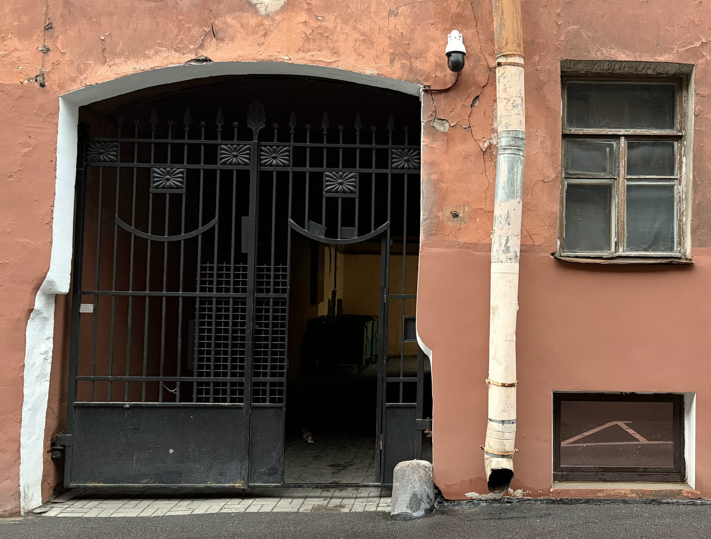 Арка — вход во двор